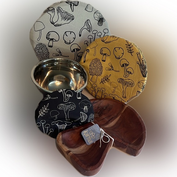 stainless steel & matte Ink blue 1.5, 3 & 5 quart set of 3 bowls-NWT - Picture 4 of 16